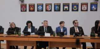 Spór o „pokój opozycji” na sesji Rady Powiatu. Radni PiS: „To ograniczanie swobody naszej pracy”